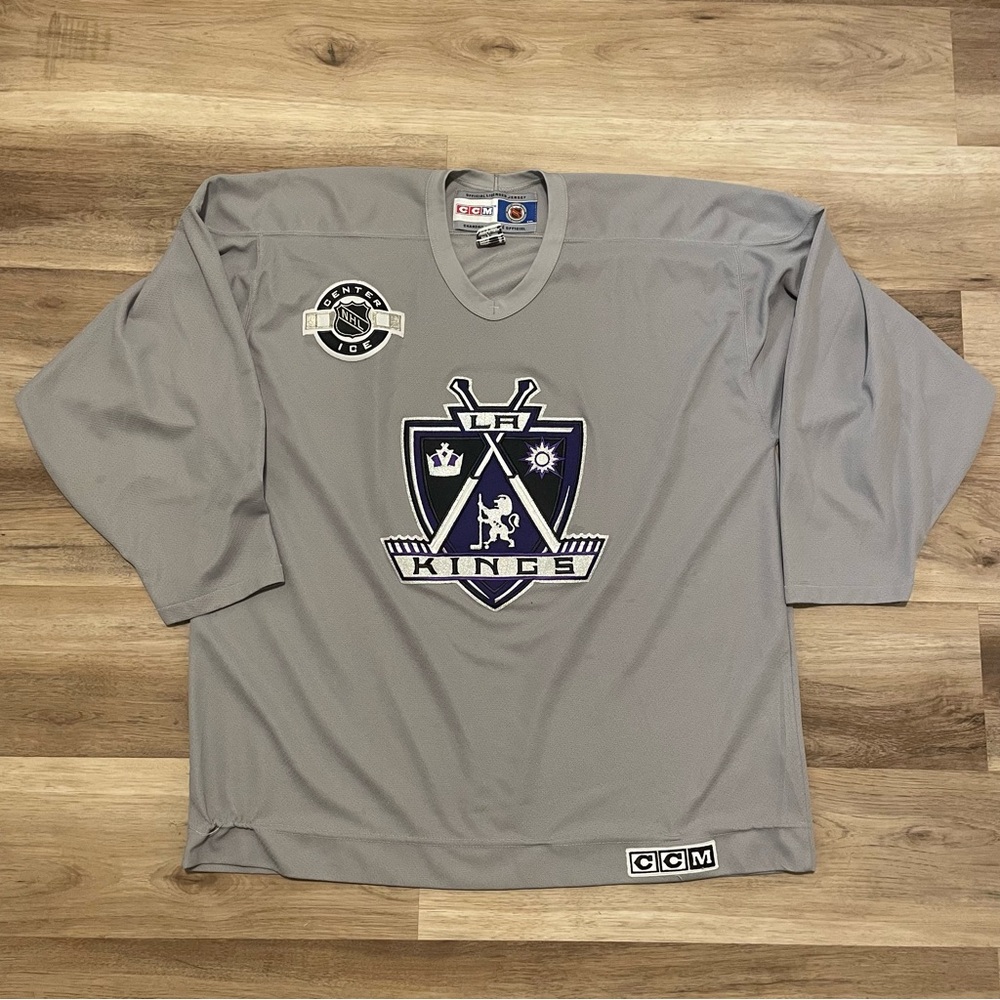 Vintage CCM Los Angeles Kings NHL Center Ice Jersey Gray Mens Size XL Sewn